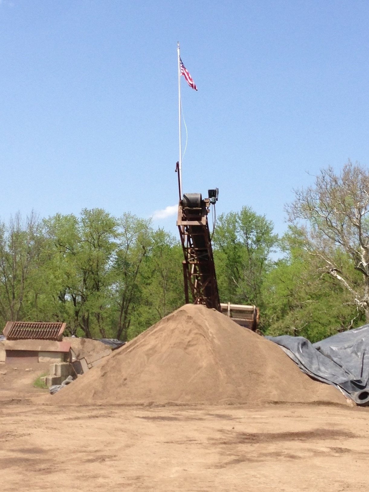 Topsoil Machine with US Flag